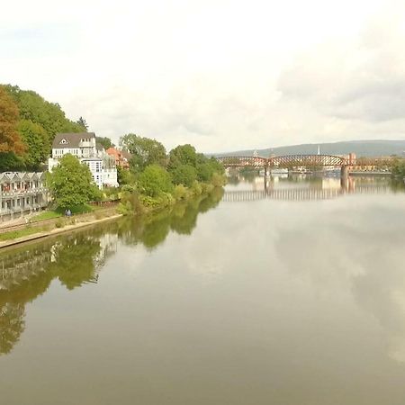Weserwohnung - Bootshaus Urlaub Am Wasser ฮาเมลน์ ภายนอก รูปภาพ