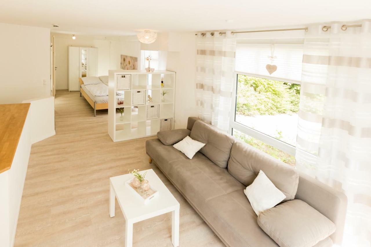 Weserwohnung - Bootshaus Urlaub Am Wasser ฮาเมลน์ ภายนอก รูปภาพ