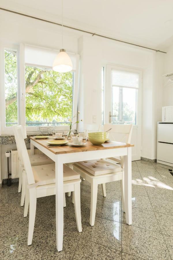 Weserwohnung - Bootshaus Urlaub Am Wasser ฮาเมลน์ ภายนอก รูปภาพ